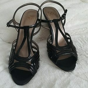 Joan & David black strappy sandle heels. NWT!